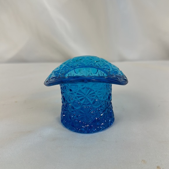 Vtg Fenton Glass Aqua Blue Fancy Cut Glass Top Hat Toothpick/Votive/Matches - Picture 4 of 13